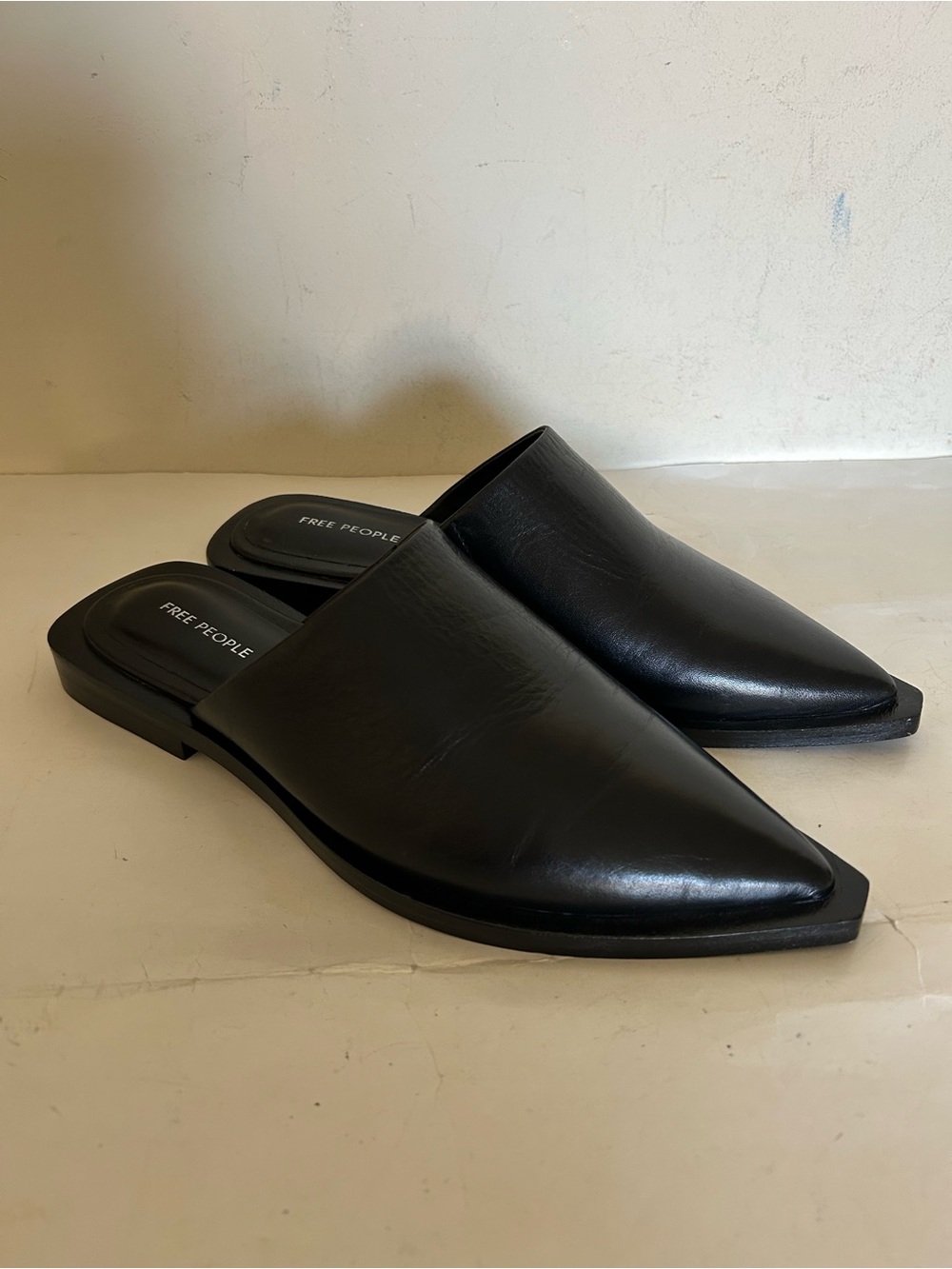 Free People New Leather Black Becky Mules Shoes size 6.5